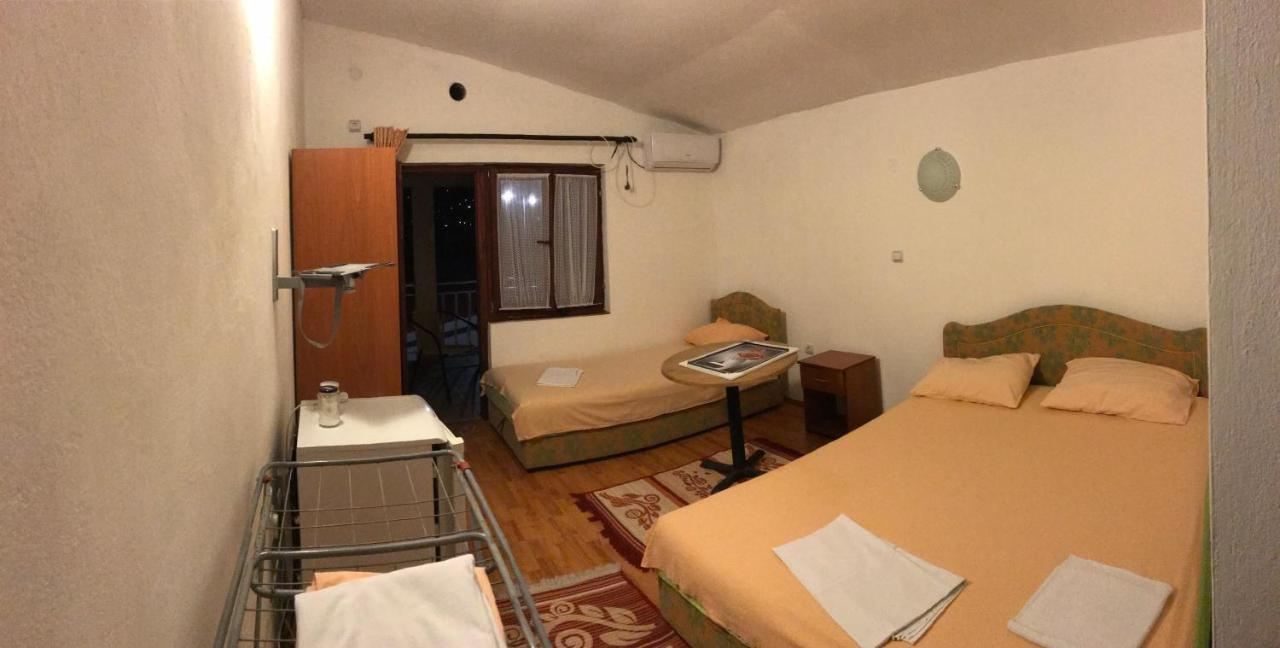 Apartmani Palma Sutomore Bagian luar foto